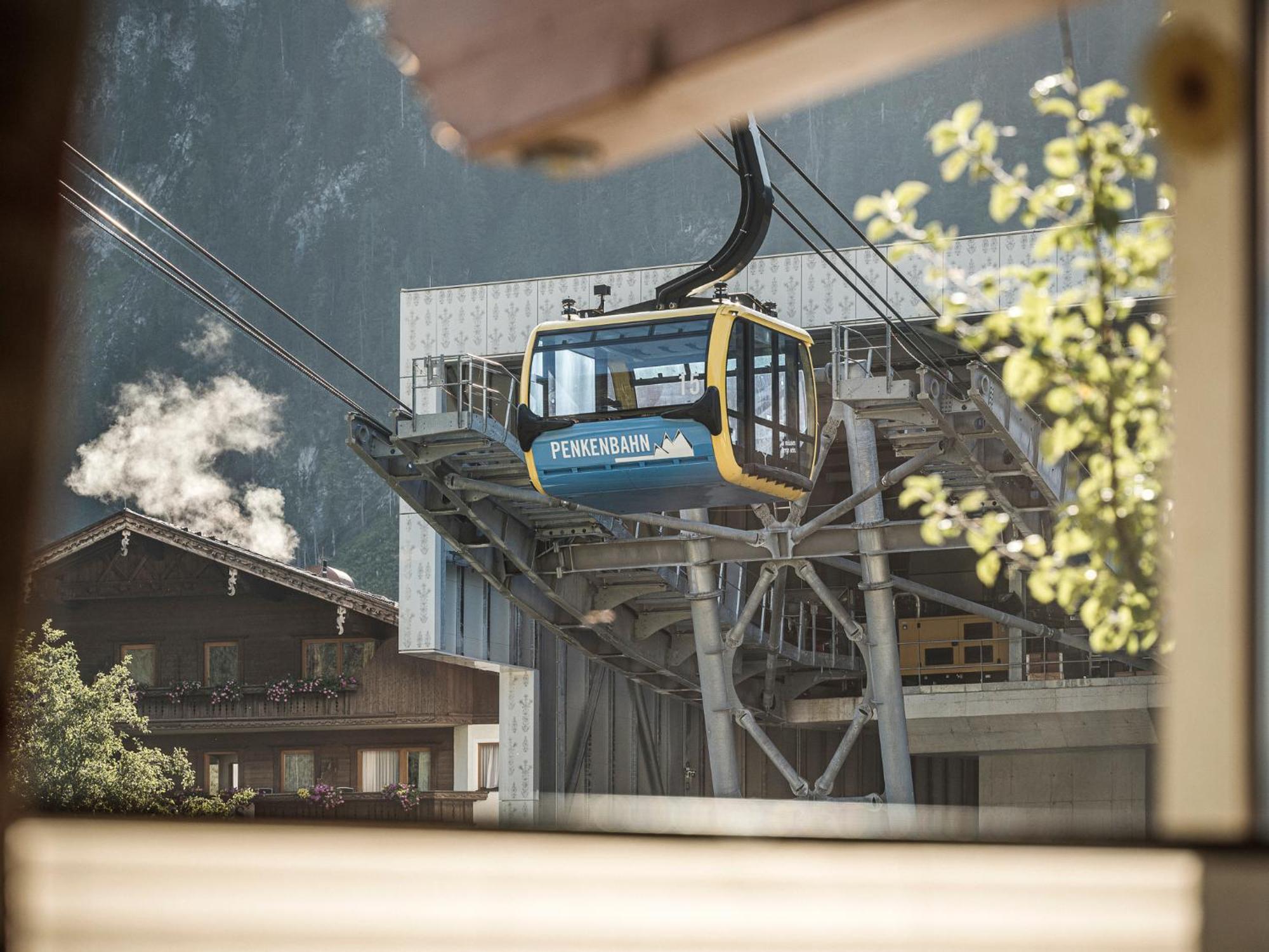 Apart Central – Premium Mountain&Garden Mayrhofen Zimmer foto