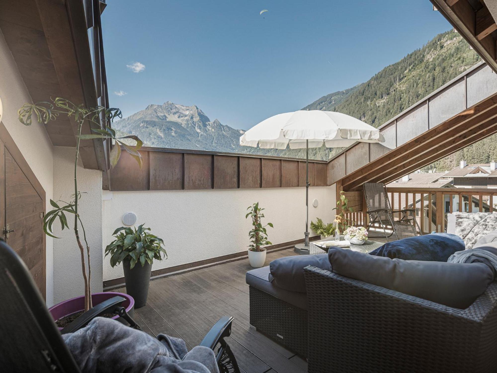 Apart Central – Premium Mountain&Garden Mayrhofen Zimmer foto